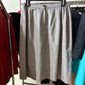 Gilmore skirt size 10